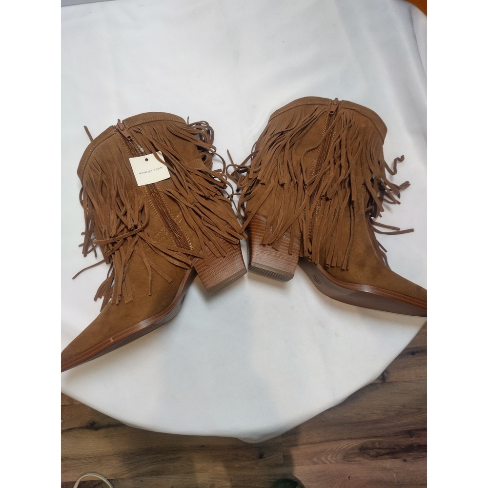 Universal Thread Womens Fringe Western Boots Cognac Brown Pointed Toe Size 7